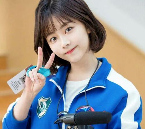 圈内人爆料谭松韵许凯,甜蜜互动引粉丝热议 第1张 圈内人爆料谭松韵许凯,甜蜜互动引粉丝热议 第1张